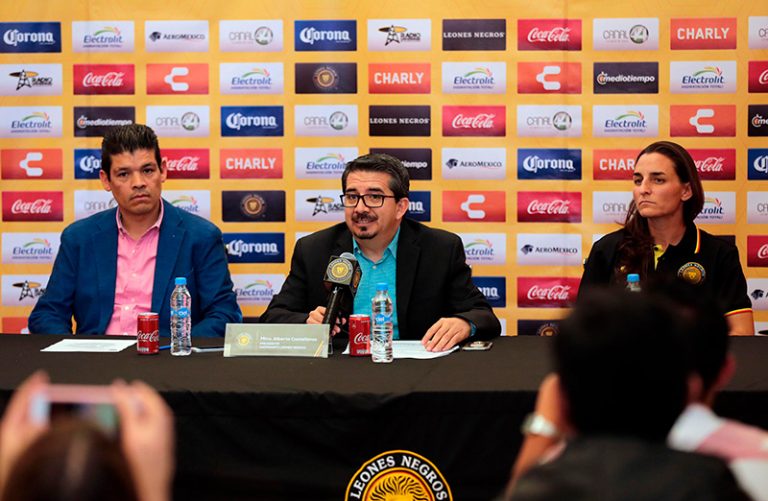 Anuncian segundo foro “Mujer y futbol”