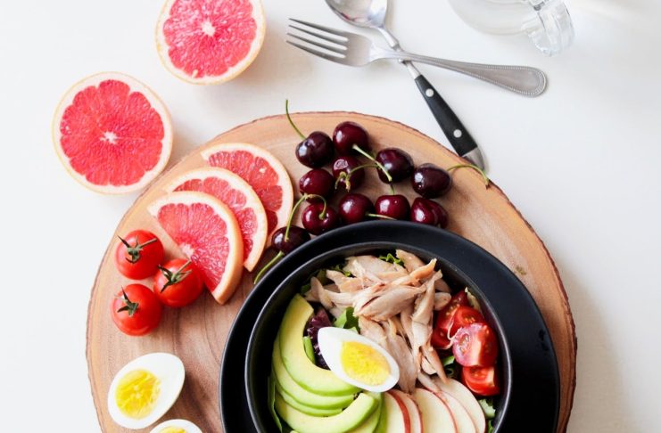 Nutrición para mujeres en tratamiento oncológico: ¿Qué alimentos priorizar?